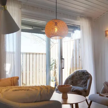 Sommerstua - Nes * Moss